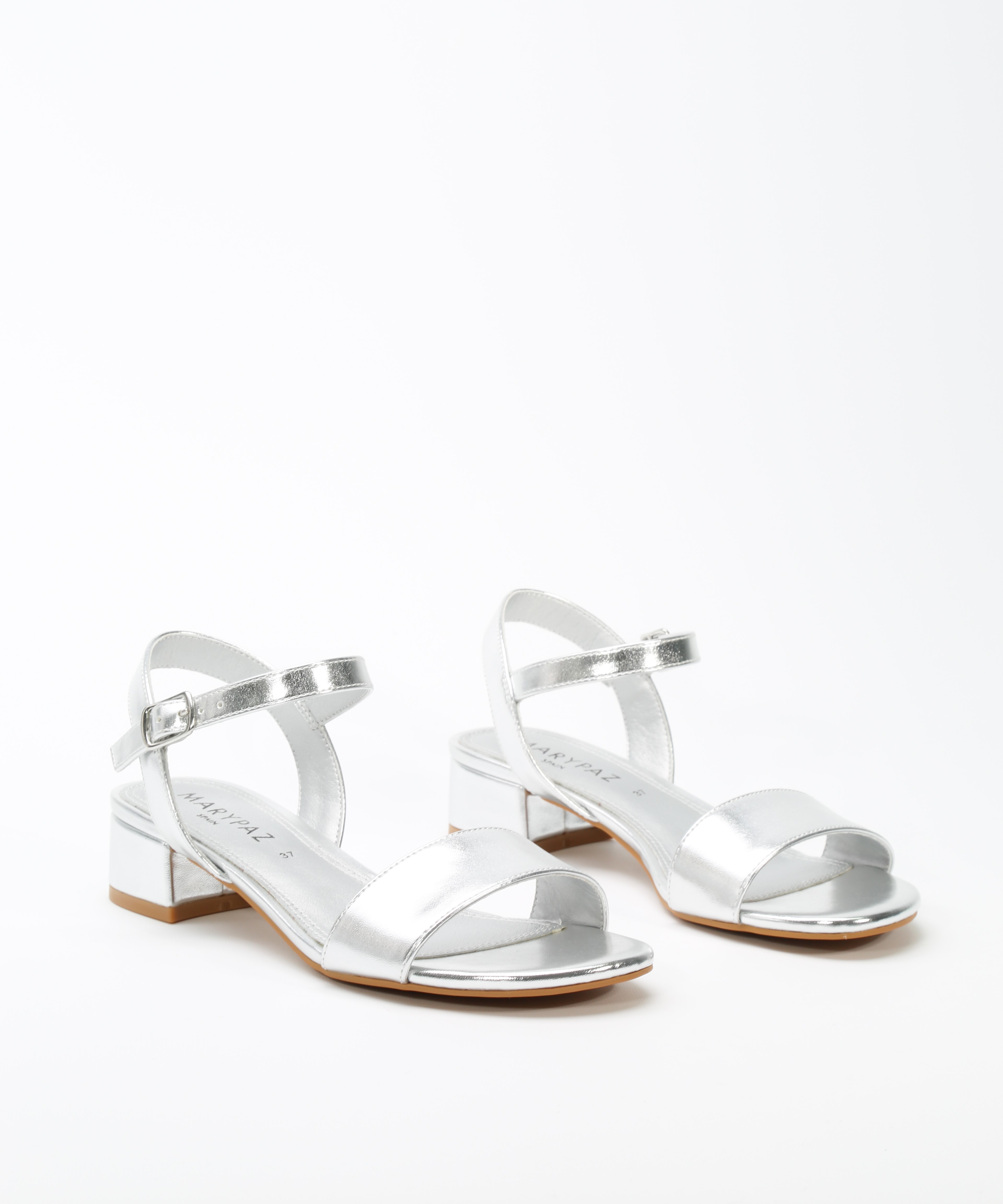 Sandalias tacón bajo